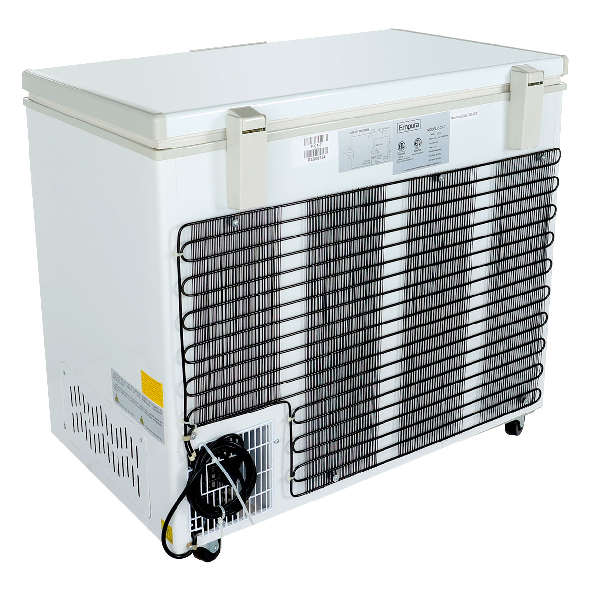 Empura Refrigeration E-CF-7 Solid Lid Chest Freezer 37.52"W X 23.15"D X 31.93"H 7.1 Cu. Ft. Capacity