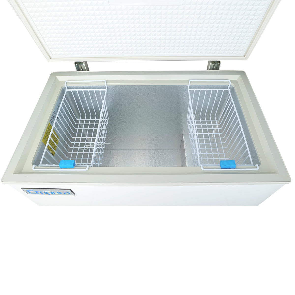 Empura Refrigeration E-CF-7 Solid Lid Chest Freezer 37.52"W X 23.15"D X 31.93"H 7.1 Cu. Ft. Capacity