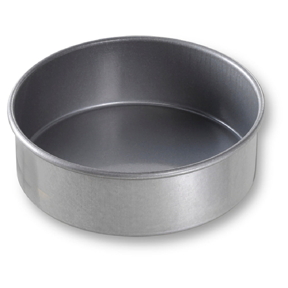 Chicago Metallic 45020 Cake/Pizza Pan 21.8 Oz. 5-1/32" Dia. X 2-1/16" Deep