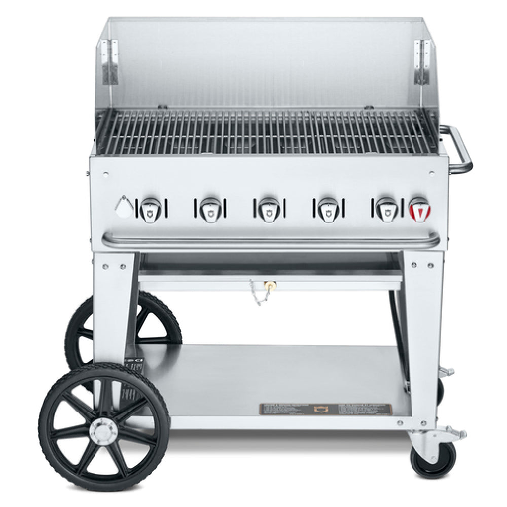 Crown Verity CV-MCB-36WGP Mobile Outdoor Charbroiler LP Gas 34" X 21" Grill Area