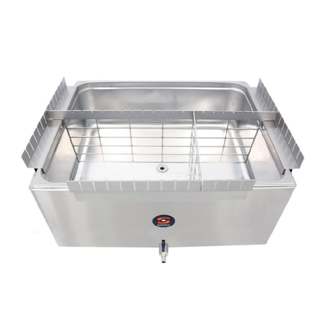 Sammic 1180183 (1180183) Intermediate Tank Divider 1/2 For Use With 14 Gal Tank. Divides Tank Into Separate Compartments To Organize The Tank For Multi-product Use And For FIFO Organization. Spans Front To Back 1/2 Way Through The Tank. Use With Support