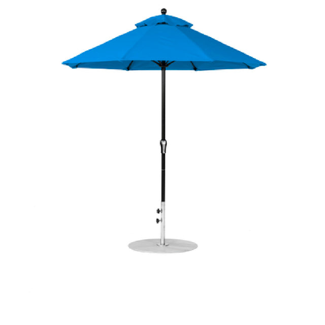 Plantation Prestige Commercial Furniture 9911CL-01 GRB Montego Market Umbrella 11 Ft. Octagon Top