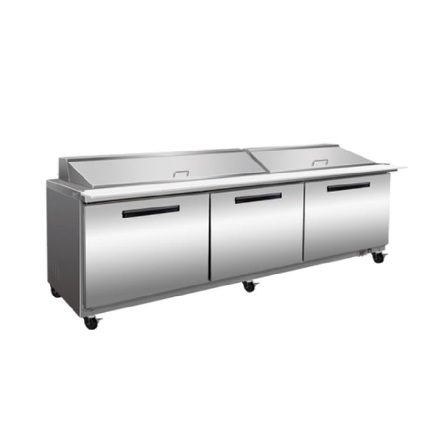 Maxximum MXCR72MHC Maxx Cold X-Series 72" Megatop Sandwich & Salad Station 18.0 Cu. Ft. Storage Capacity