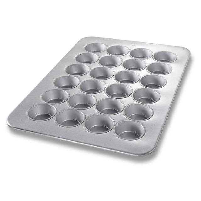 Chicago Metallic 45645 Large Muffin Pan 17-7/8" X 25-7/8" Overall Makes (24) 3-1/4" Dia. Muffins