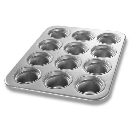 Chicago Metallic 43555 Large Crown Muffin Pan 13-1/2" X 17-7/8" Overall Makes (12) 3-1/2" Dia. Muffins