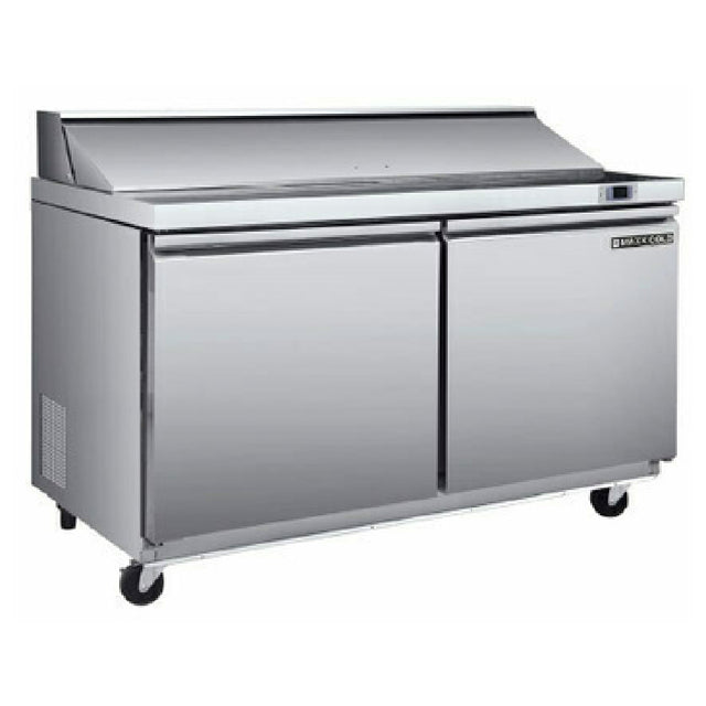 Maxximum MXSR48SHC Maxx Cold Select Series Sandwich & Salad Station Two-section