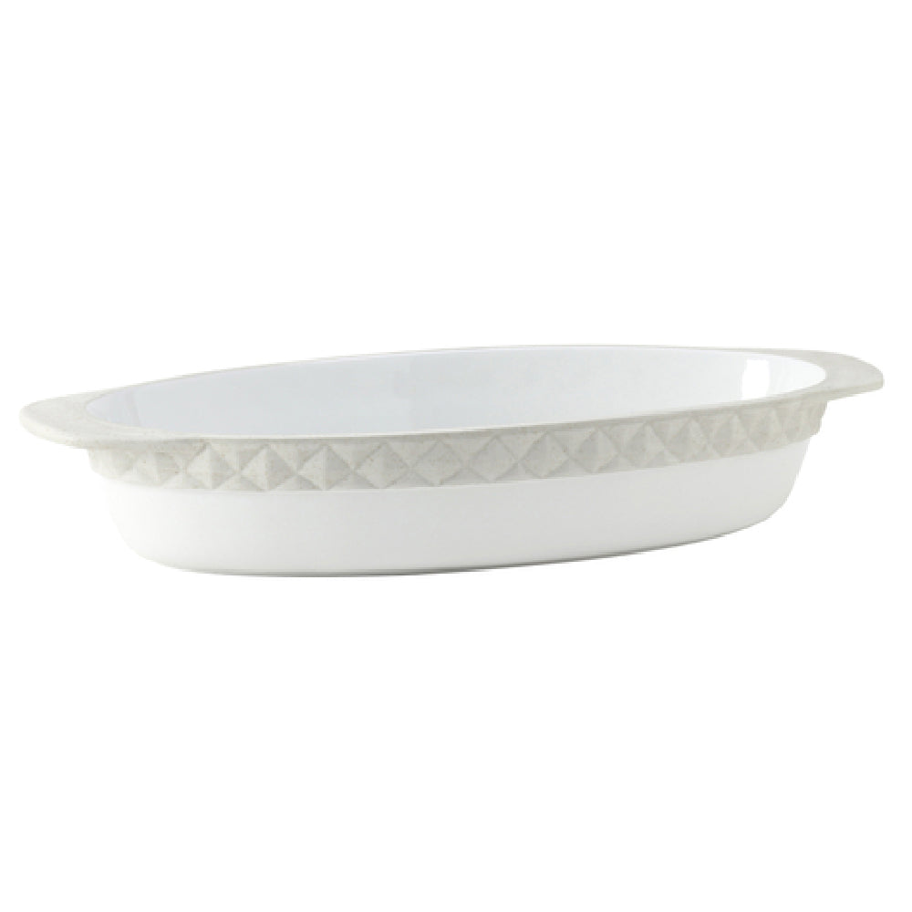 Tuxton EAU-101 Casserole Dish 3-1/2 Qt. 17-3/4"L X 8-1/2"W X 3"H (15-3/4"L Without Handle)