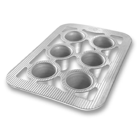 Chicago Metallic 26100 USA PAN® Popover Pan 11-1/8" X 15-3/4" Overall Makes (6) 2-3/4" Popover Rolls