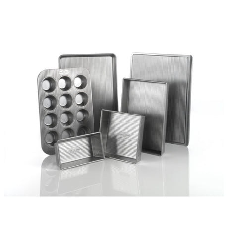 Chicago Metallic 21320 Bakeware Set (6) Piece Includes: Large Cookie Sheet