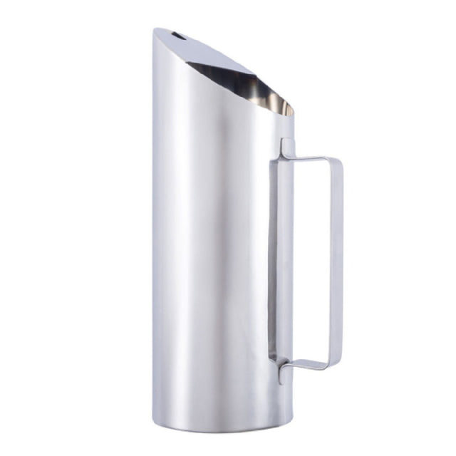 TableCraft Products 12814 - Premium Pitcher, 1-1/2 Quart (1.5 Liter), With Ice Guard