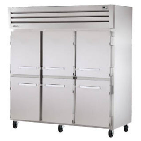 True Mfg. - General Foodservice STG3F-6HS-HC - SPEC SERIES® Freezer, Reach-in, Three-section