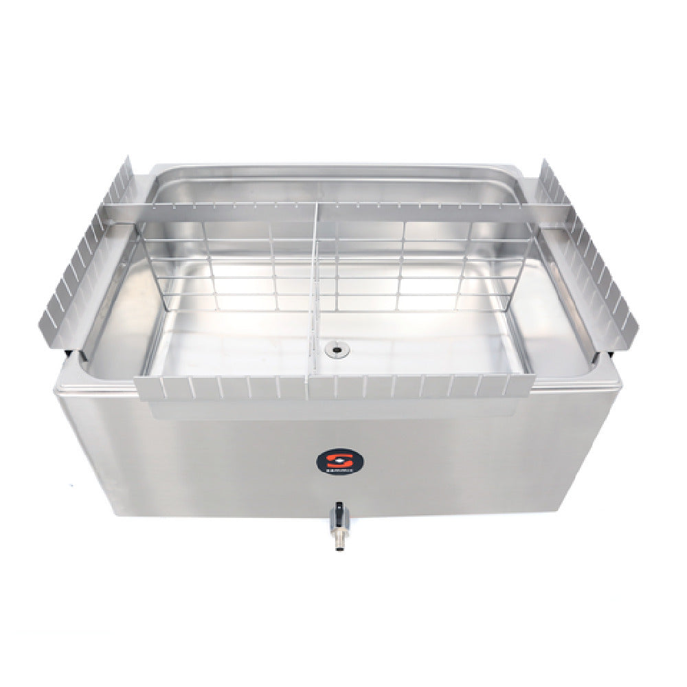 Sammic 1180184 (1180184) Intermediate Tank Divider 2/3 For Use With 14 Gal Tank. Divides Tank Into Separate Compartments To Organize The Tank For Multi-product Use And For FIFO Organization. Spans Front To Back 2/3 Way Through The Tank. Use With Support