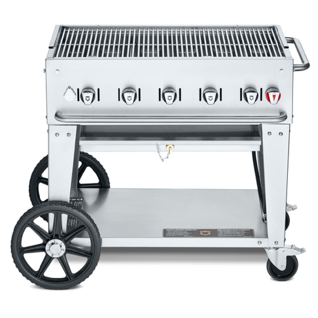 Crown Verity CV-MCB-36 Mobile Outdoor Charbroiler LP Gas 34" X21" Grill Area