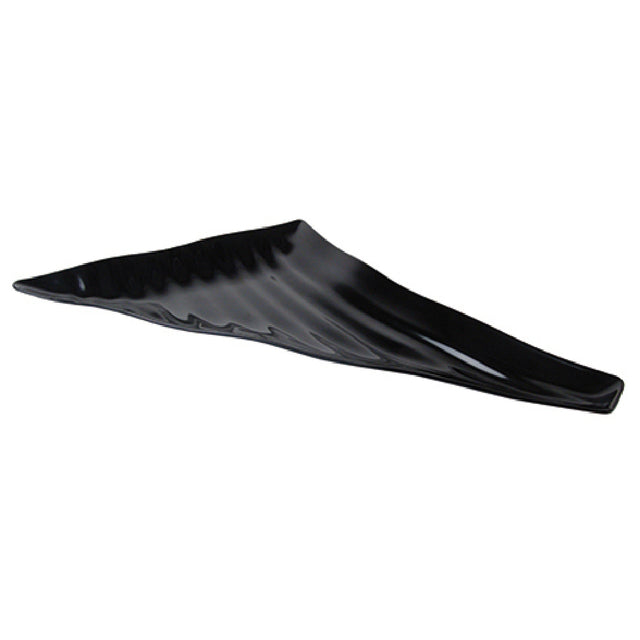 Bauscher Hepp TB90554 - Wavy Platter, 21-3/16" X 14-2/5", Triangular